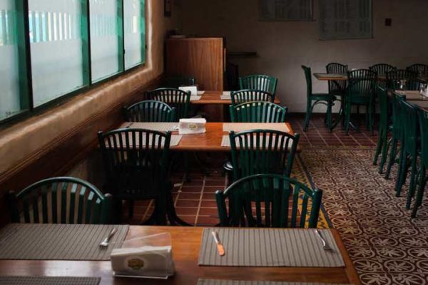 Más de 350 restaurantes registran una baja del 35_ en ventas posterior a los terremotos