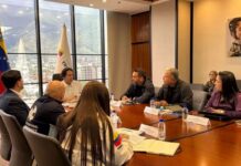 Ministerio de Transporte revisa proyectos para optimizar el área marítima