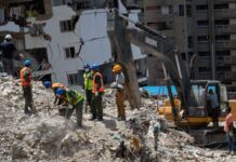 Recuperan cuerpos de una familia tras 55 días del terremoto en Bahía Mar