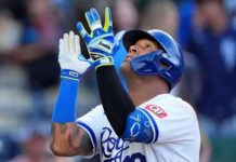 «Salvy» Pérez recibe inyección por dolor de codo y apunta a volver ante Anaheim
