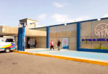 Se cayó de una platabanda cuando instalaba unas lamparas en el IVSS Punto Fijo