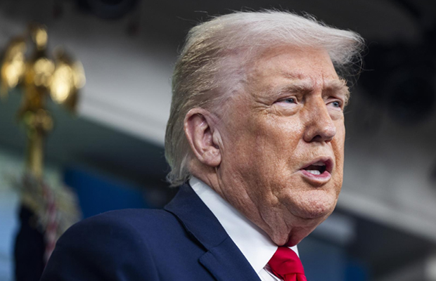 Trump afirmó que EEUU cuenta con suficientes municiones y que hay un crecimiento de la industria armamentística