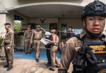 Un adolescente mata a sus abuelos y profesores en el último tiroteo escolar de Tailandia
