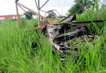 Un carro chocó contra una torre eléctrica tras colisionar con otro vehículo en la ARC