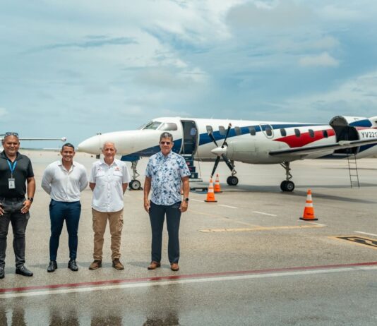 Venezuela y Aruba restablecen conexión aérea con un primer vuelo chárter