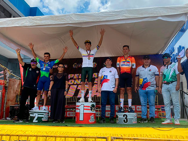 Aragua-domina-la-jornada-inaugural-del-Campeonato
