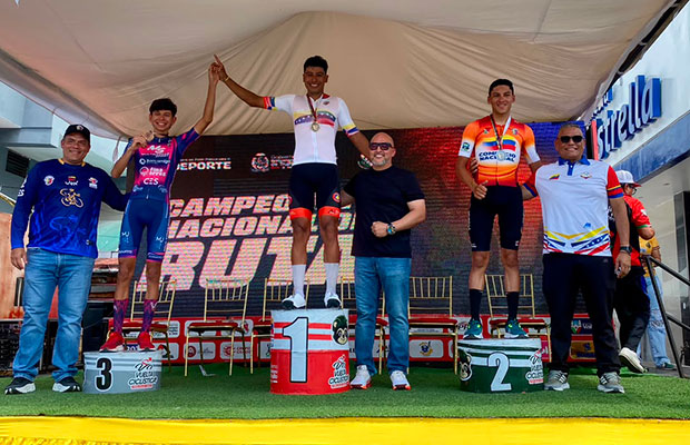 Aragua-hace-historia-al-coronarse-Campeón-Absoluto