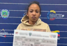 Detenida mujer luego de robar en una farmacia y agredir a empleado