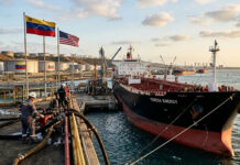 Exportación de petróleo desde Venezuela hacia Estados Unidos aumentó un 102 %