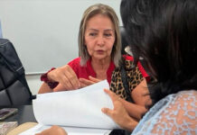 Familias del Abitare 2002 recibieron asesoría legal
