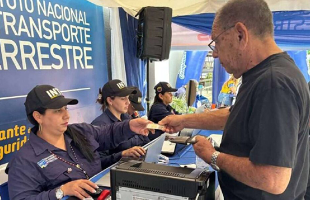 INTT activa operativos de trámites vehiculares en varias zonas del país