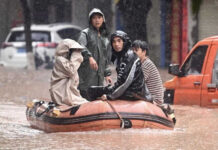 Lluvias dejan un desaparecido y casas derrumbadas en China