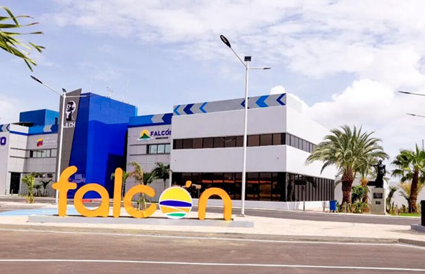 Sector-comercial-y-turístico-de-Falcón